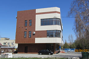 Вентилируемый фасад Торгово-офисное здание пр Кулакова 16_5